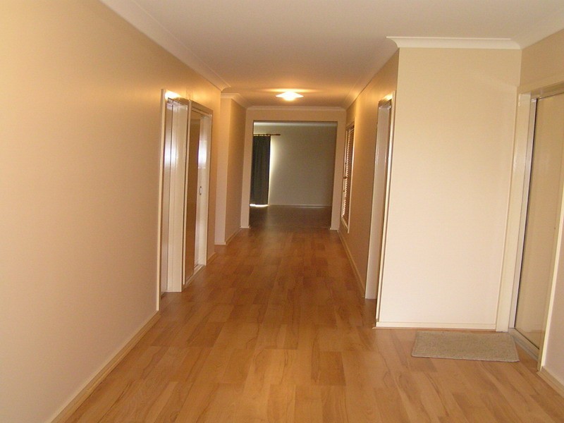 21 Trina Court, Keysborough VIC 3173