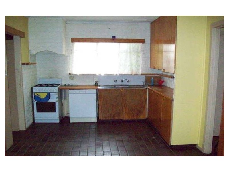 5 Page Court, Dandenong North VIC 3175