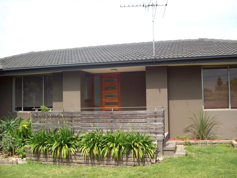 3 Lloyd Ave, Narre Warren VIC 3805