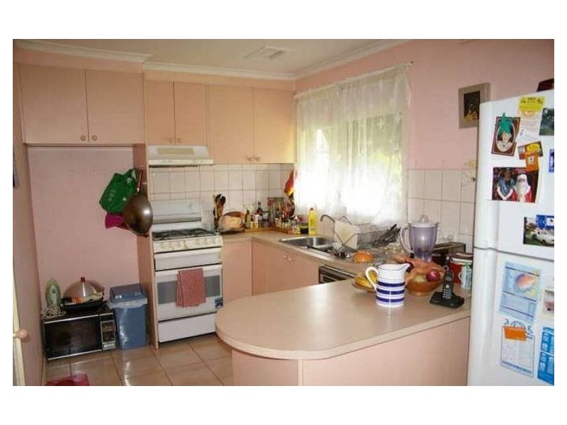 15 Lawrence Crescent, Noble Park North VIC 3174