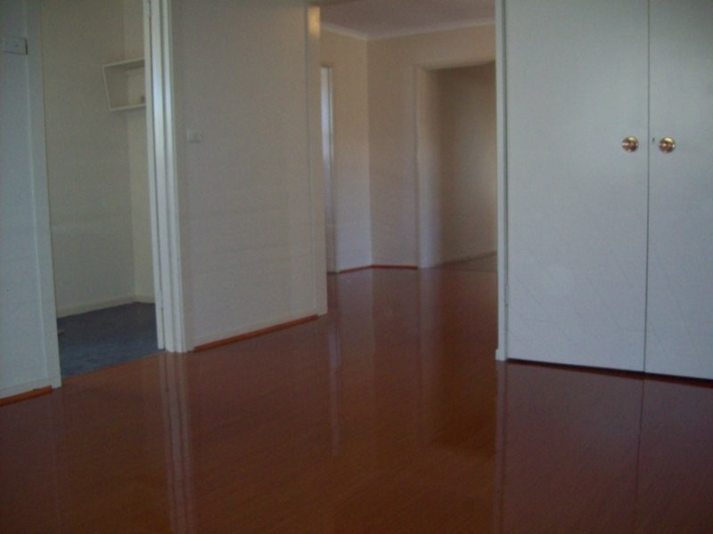 10 Wallarano Drive, Noble Park VIC 3174