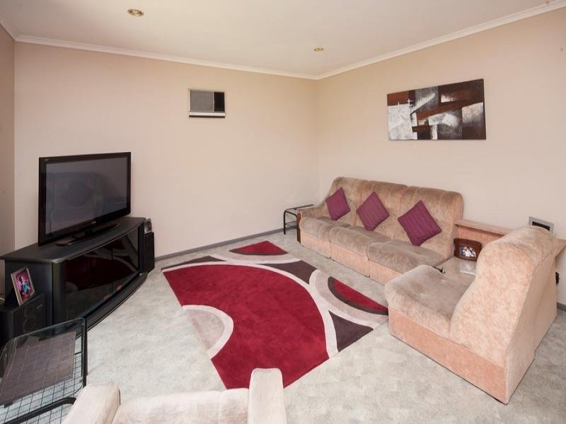 6 Montana Street, Springvale South VIC 3172