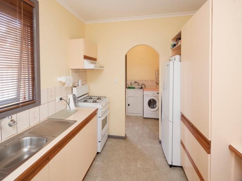 6 Montana Street, Springvale South VIC 3172