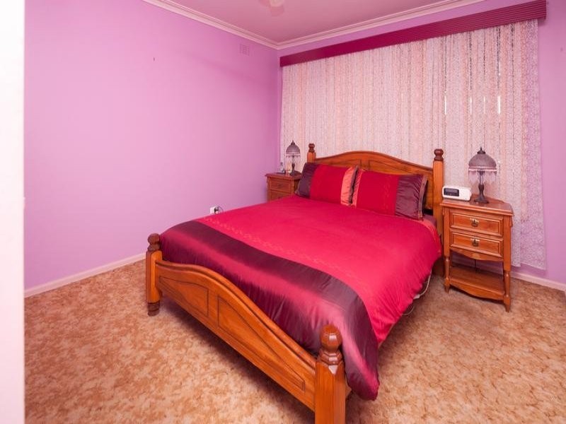 6 Montana Street, Springvale South VIC 3172