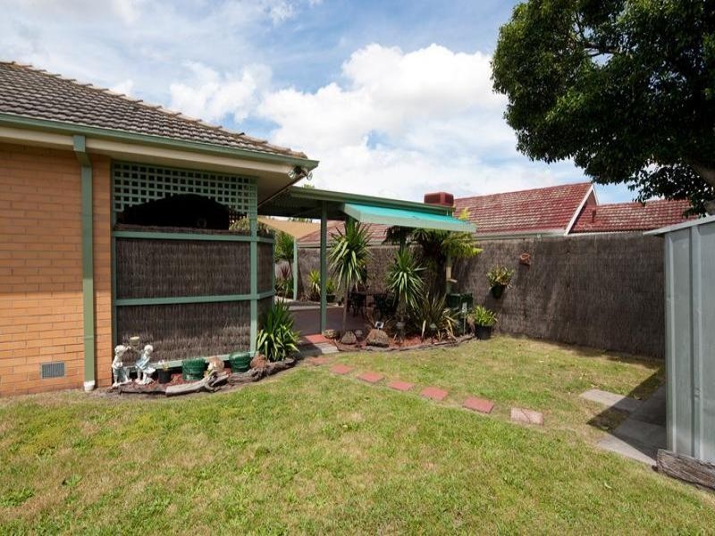 6 Montana Street, Springvale South VIC 3172