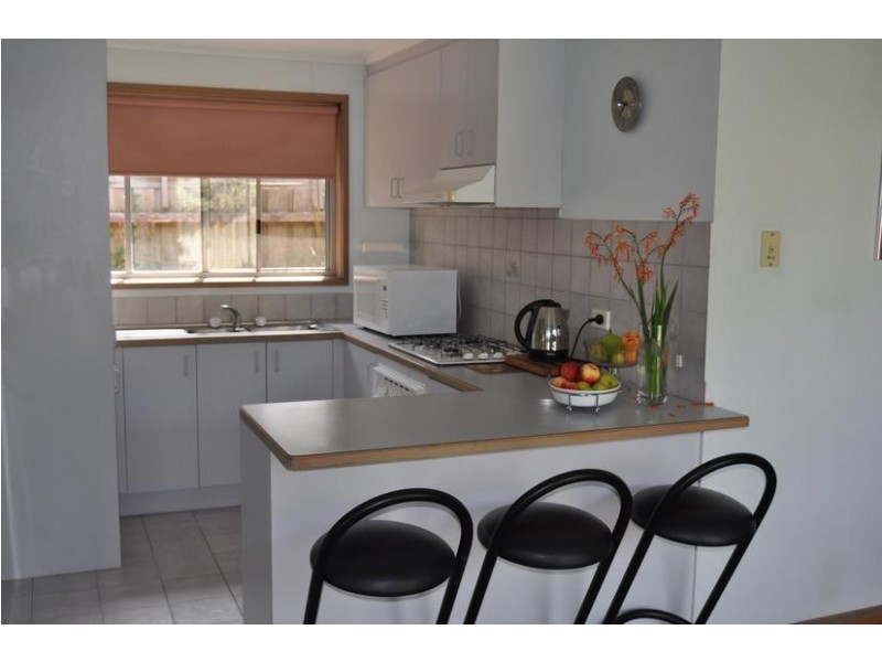 13 Pioneer Court, Berwick VIC 3806