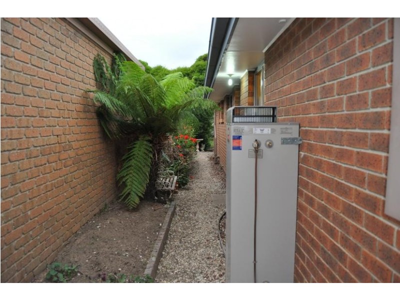 13 Pioneer Court, Berwick VIC 3806