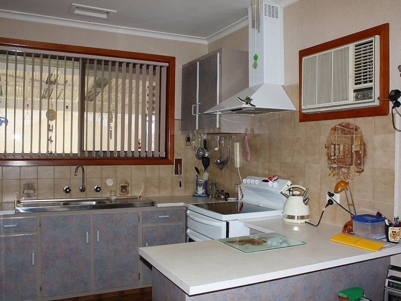 18 Jonathan Court, Noble Park VIC 3174