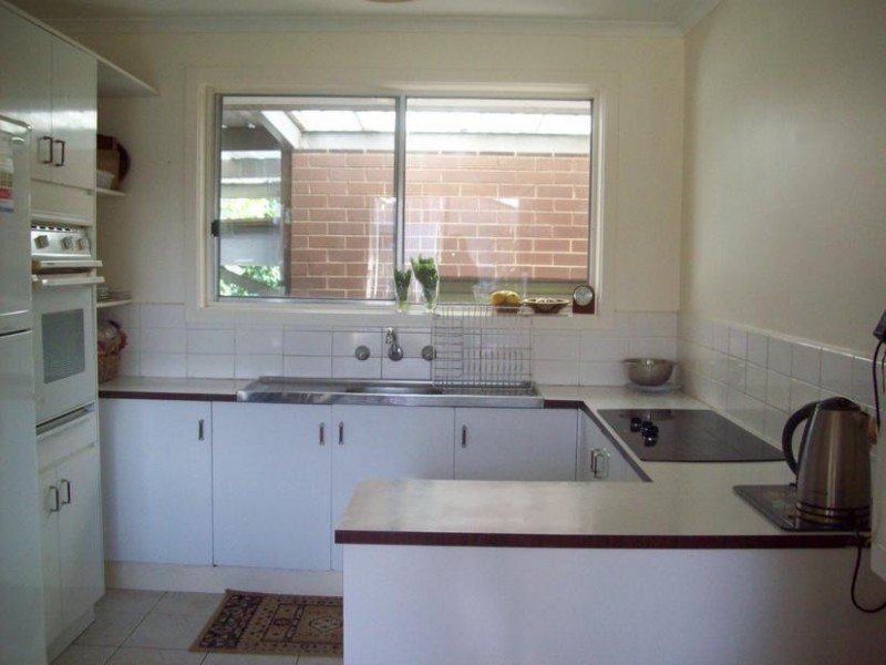 4 Tadstan Court, Clayton South VIC 3169