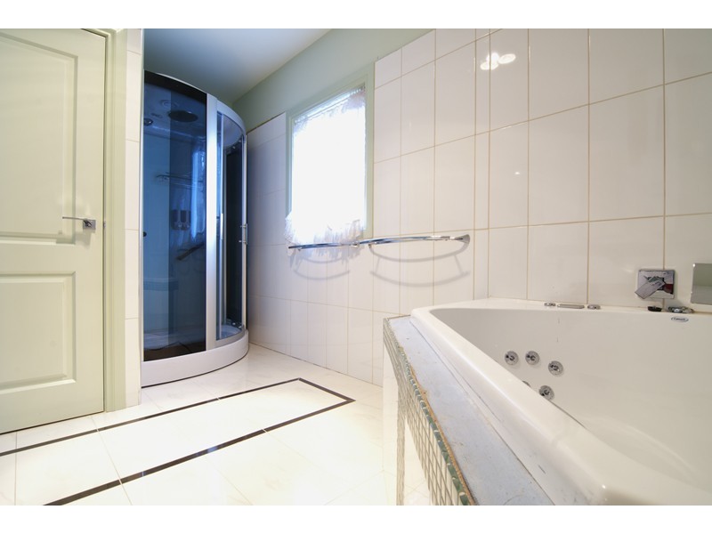 17 Stanford Ave, Keysborough VIC 3173