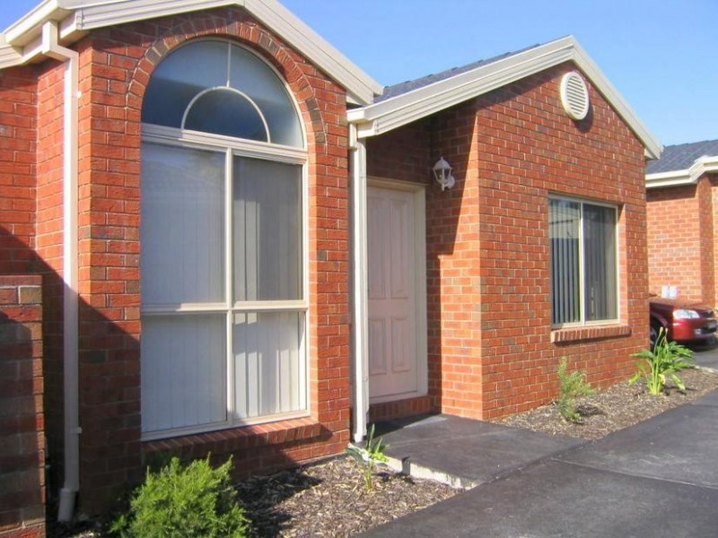 2/33 Ellt Crescent, Noble Park VIC 3174