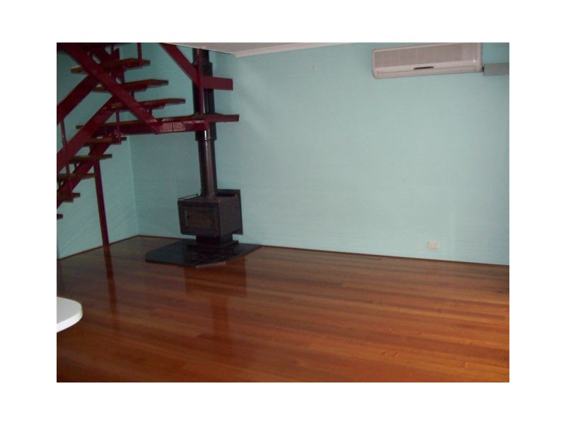 8/24 Rodd Street, Dandenong VIC 3175