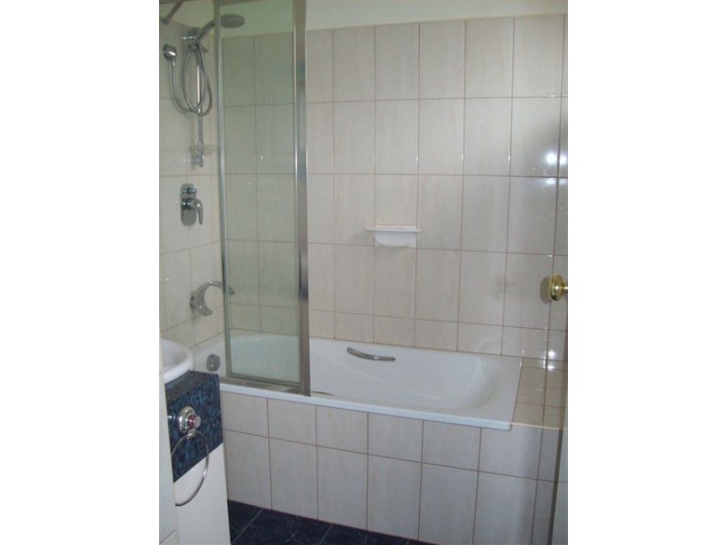 8/24 Rodd Street, Dandenong VIC 3175