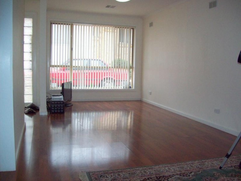 3/18 Larbert Road, Noble Park VIC 3174