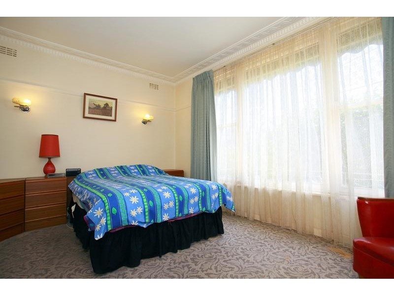 12 Barnett Grove, Noble Park VIC 3174