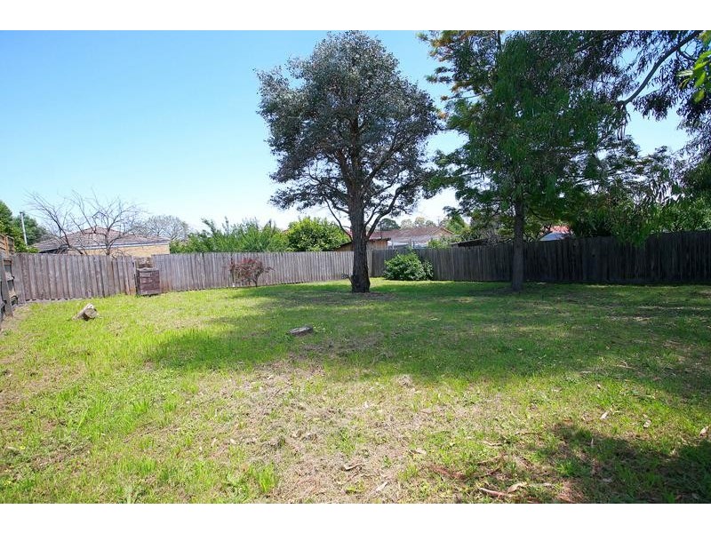 12 Barnett Grove, Noble Park VIC 3174