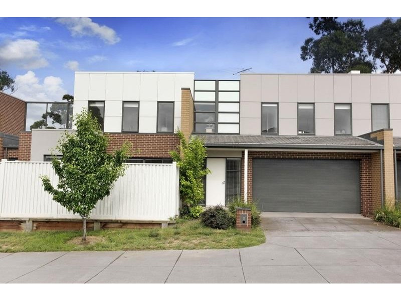 2 Rokeby Place, Mulgrave VIC 3170