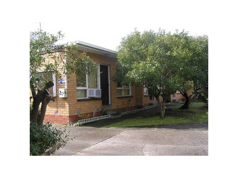 4/13 Furnew Street, Springvale VIC 3171