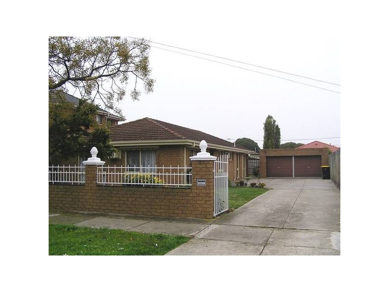 14 Bemboka Street, Clayton South VIC 3169