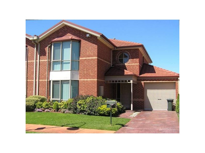 28 Domain Drive, Keysborough VIC 3173