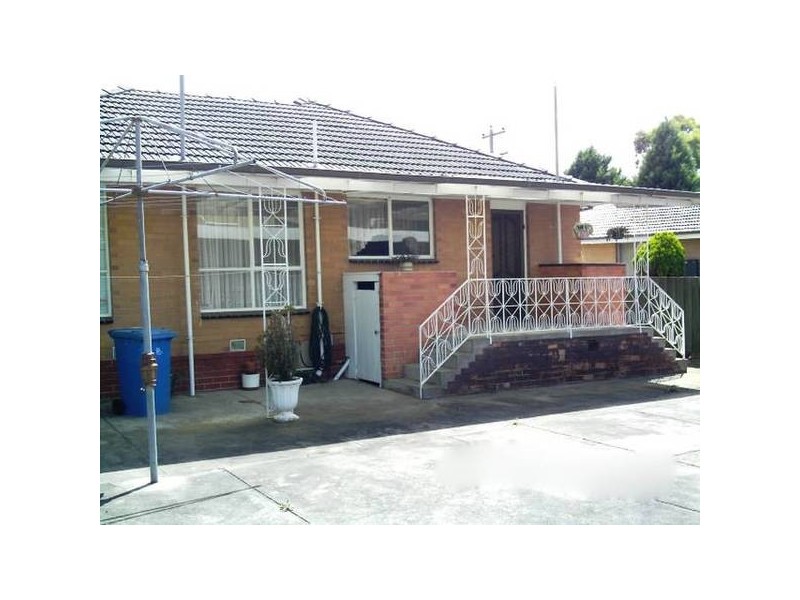 120 Harold Rd, Noble Park VIC 3174