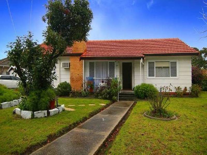 Douglas St, Noble Park VIC 3174