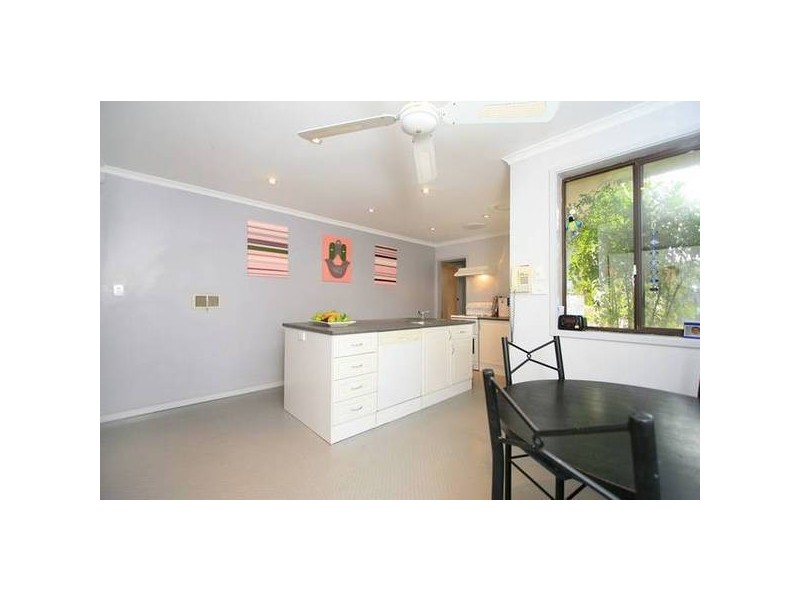 Piccadilly Cres, Keysborough VIC 3173