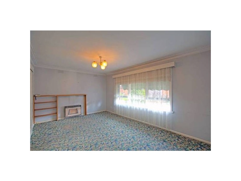 Noble St, Noble Park VIC 3174