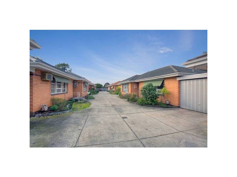 Noble St, Noble Park VIC 3174