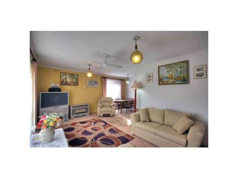 305 Corrigan Road, Keysborough VIC 3173