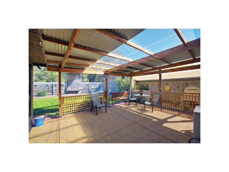 54 Kingsclere Avenue, Keysborough VIC 3173