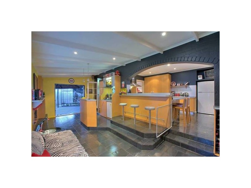 11 Finchley Court, Springvale South VIC 3172