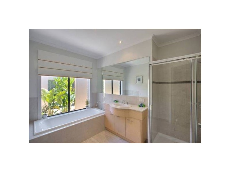9 Princeton Drive, Keysborough VIC 3173