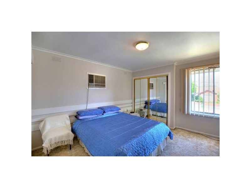 1 Cronulla Court, Noble Park VIC 3174