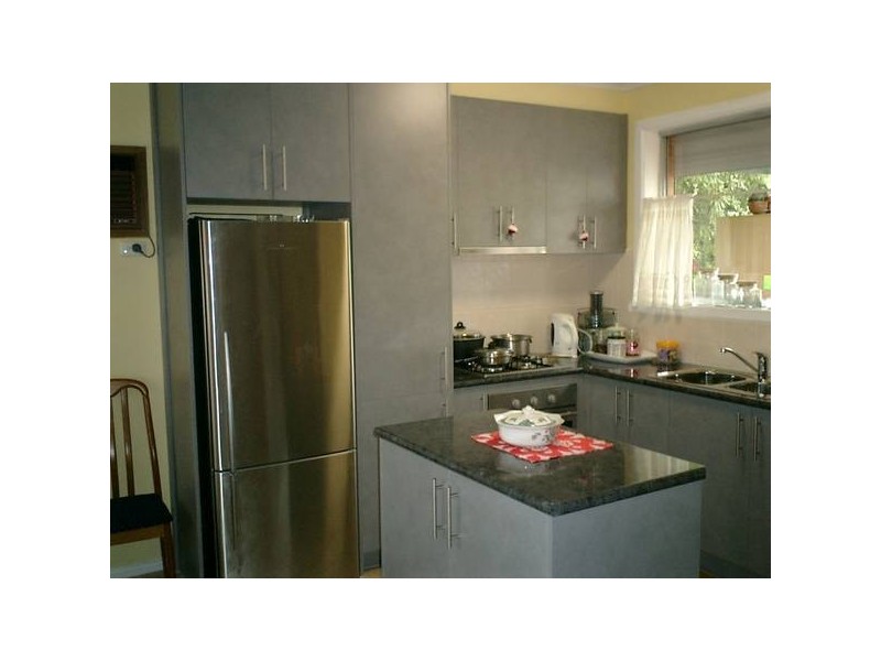 64 Kelvinside Road, Noble Park VIC 3174