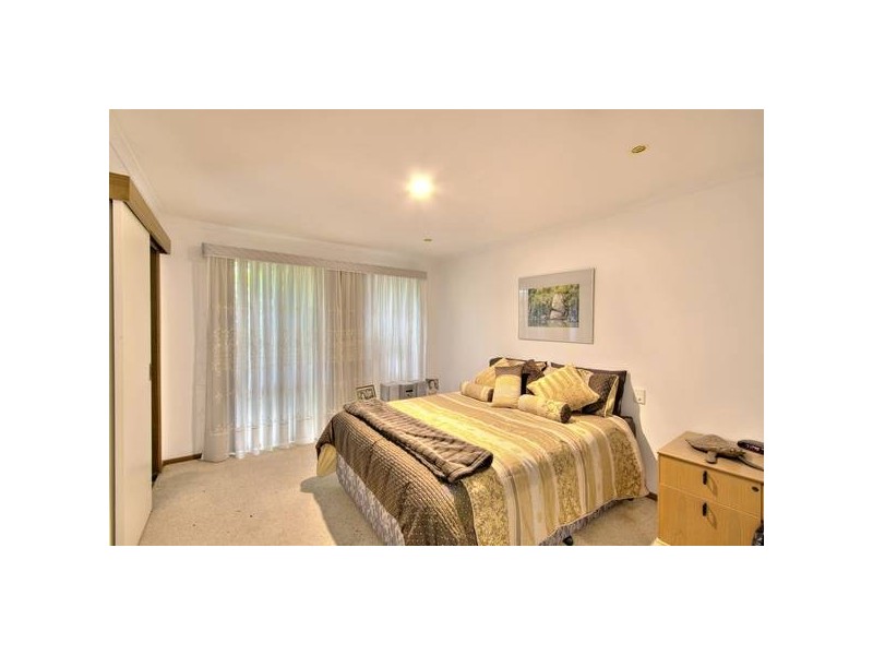 4 Sargood Court, Endeavour Hills VIC 3802