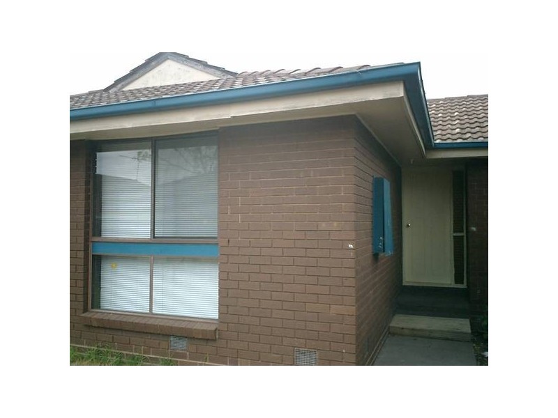 2/3 Henderson Rd, Noble Park VIC 3174