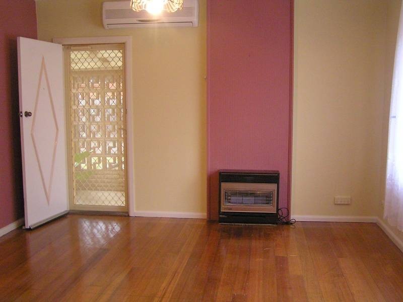 1/34 Nicole Street, Dandenong North VIC 3175