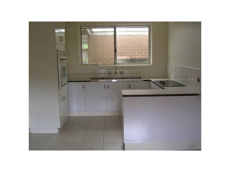 4 Tadstan Court, Clayton South VIC 3169