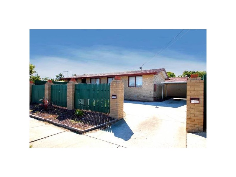 1&2/1 Coomoora Road, Springvale South VIC 3172