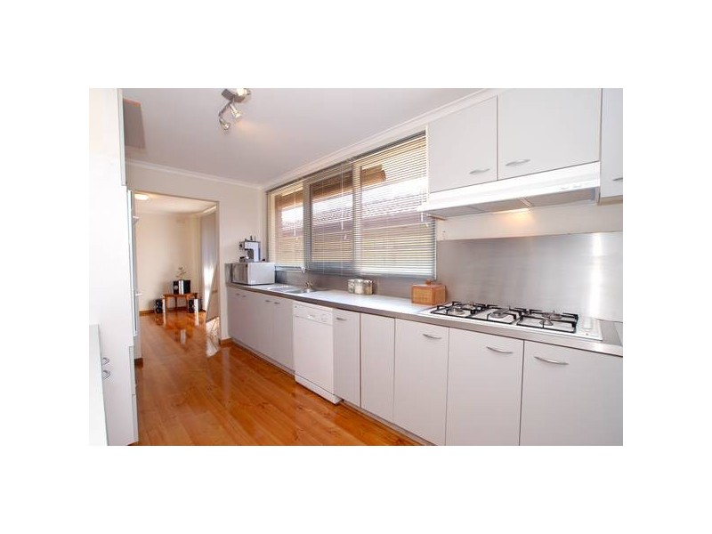 1&2/1 Coomoora Road, Springvale South VIC 3172