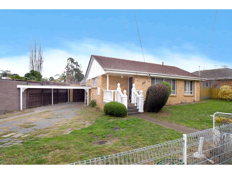 18 Sunline Avenue, Noble Park North VIC 3174