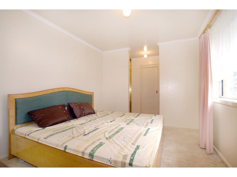 18 Sunline Avenue, Noble Park North VIC 3174