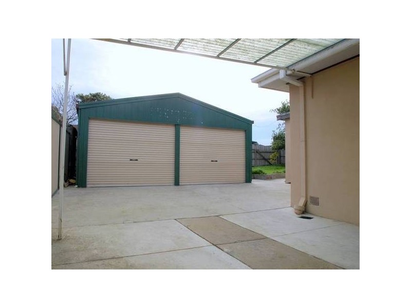 53 Titcher Rd, Noble Park North VIC 3174