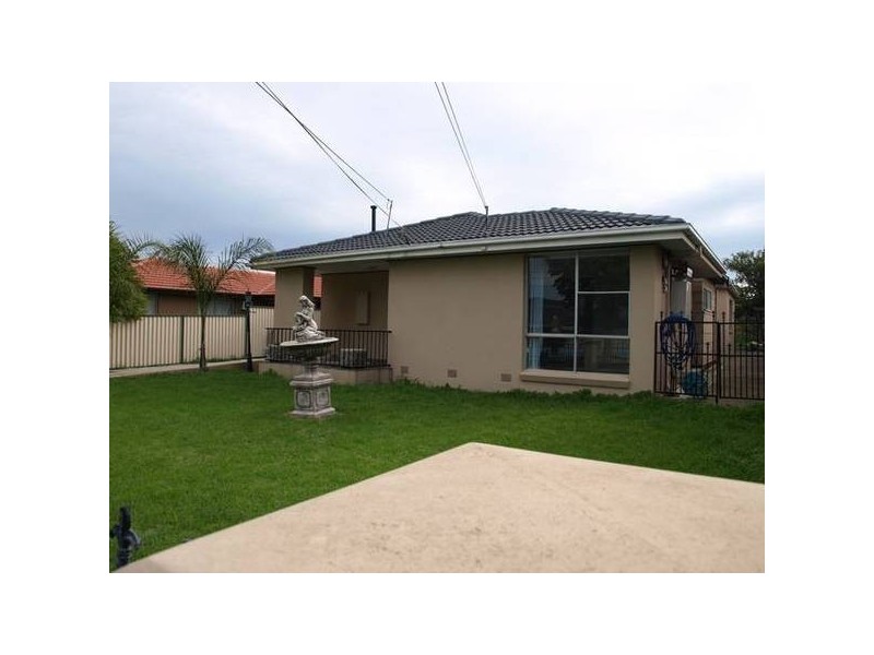 53 Titcher Rd, Noble Park North VIC 3174