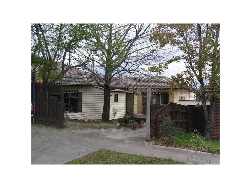 21 Camellia Ave, Noble Park North VIC 3174