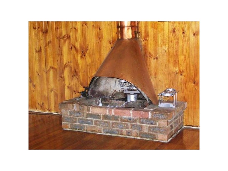 21 Camellia Ave, Noble Park North VIC 3174