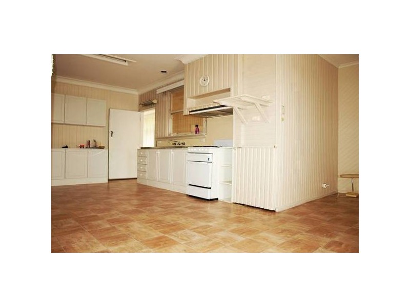 13 Alma Cres, Noble Park VIC 3174