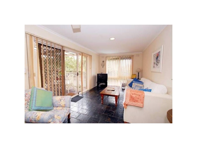 12 Maldon Crt, Wheelers Hill VIC 3150