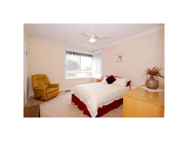 16 Bess Court, Dandenong VIC 3175